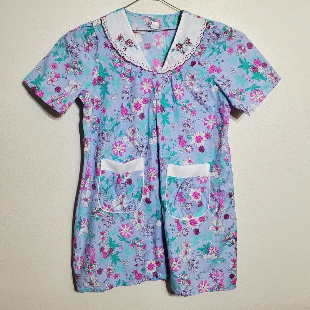 VTG Lati Fashion 3X Floral house coat moomoo Embroidered grannycore pockets